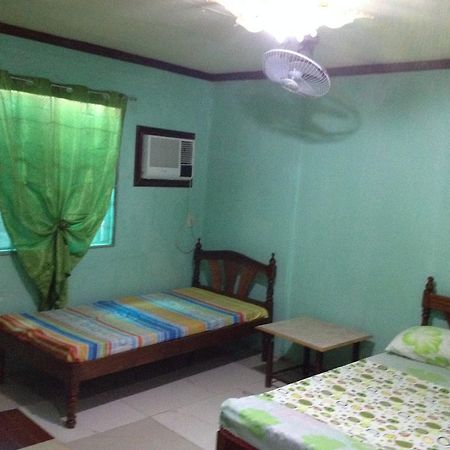 Dhayne Pension Puerto Princesa Phòng bức ảnh