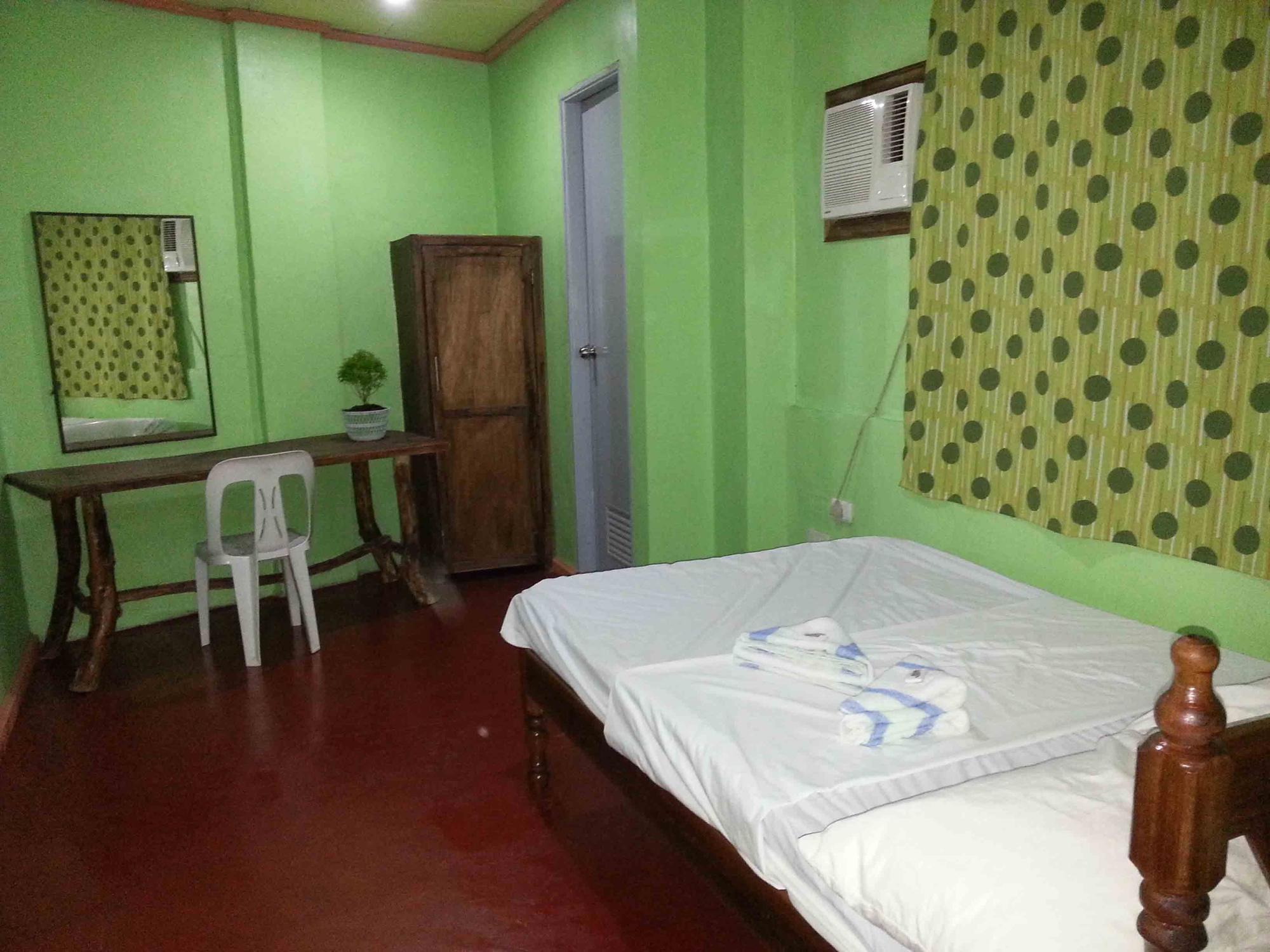 Dhayne Pension Puerto Princesa Ngoại thất bức ảnh
